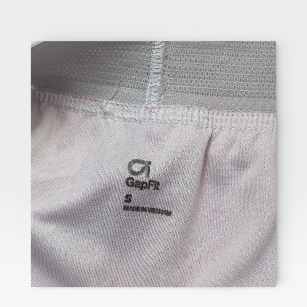 GAP Fit Women's 3” Pink Athletic Shorts SMALL - Picture 5 of 6